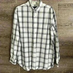 Club‎ Room shirt EUC